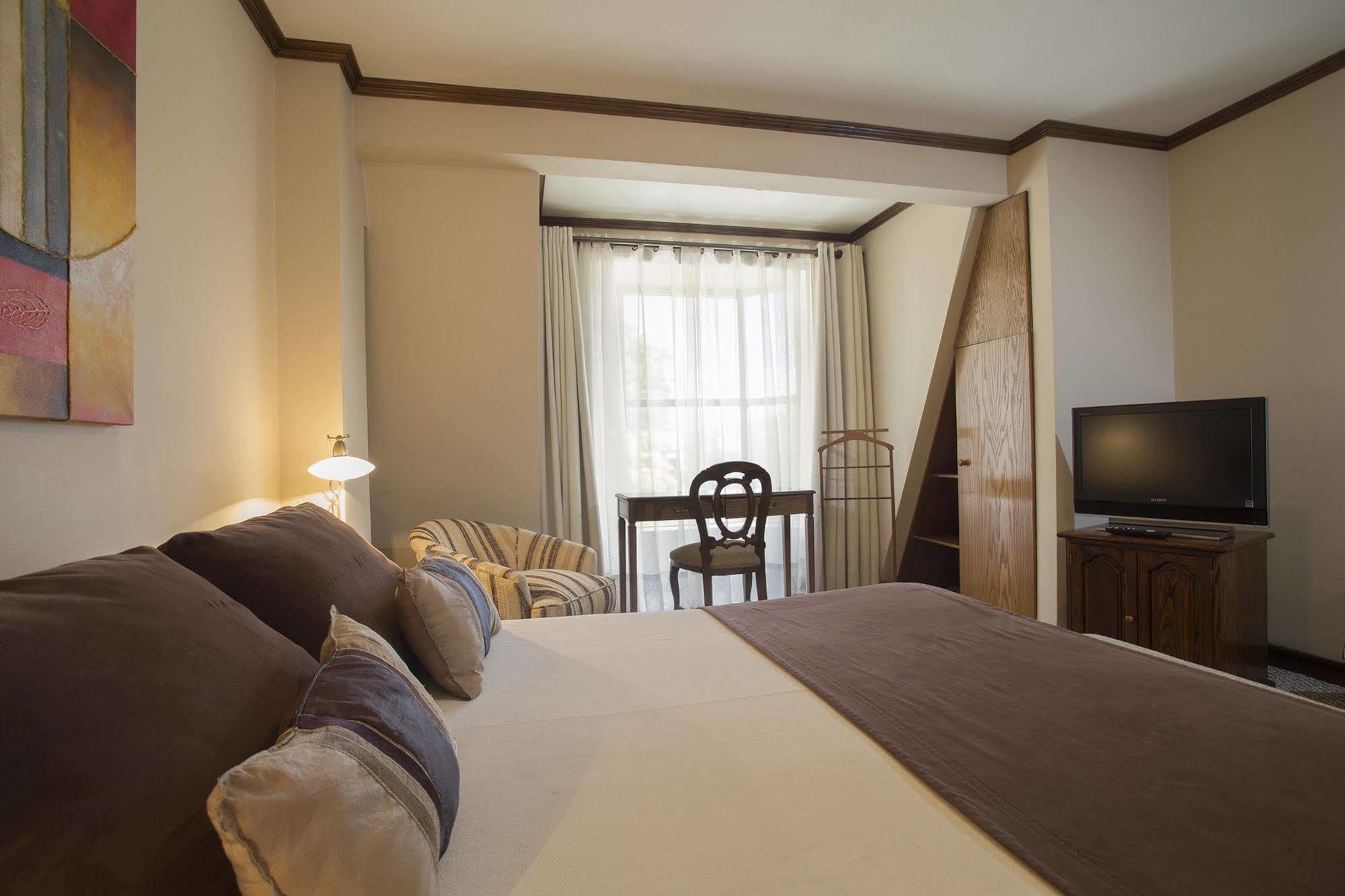 Hotel Tierra Del Fuego Punta Arenas Extérieur photo